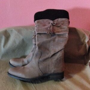 Sheridan Mia Taupe Women's Winter Boots